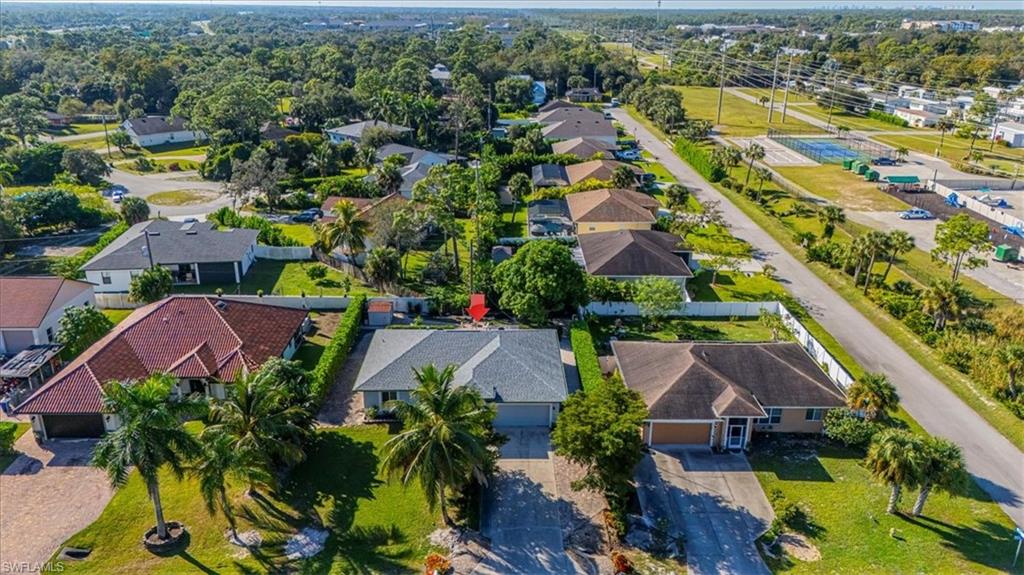 27518 Pinecrest LN, BONITA SPRINGS