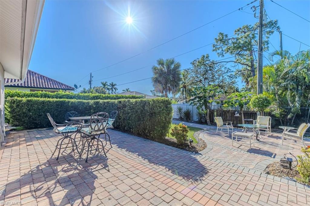 27518 Pinecrest LN, BONITA SPRINGS