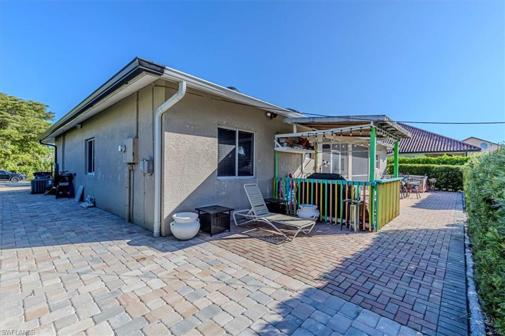 27518 Pinecrest LN, BONITA SPRINGS