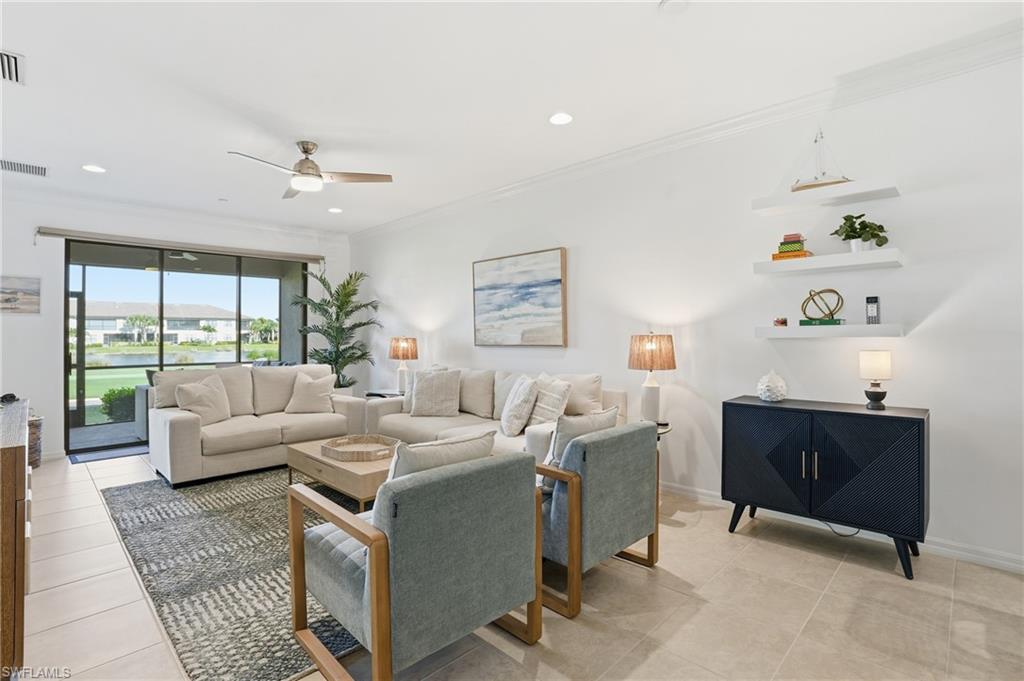 9374 Pocida CT # 101, NAPLES Unit: 101