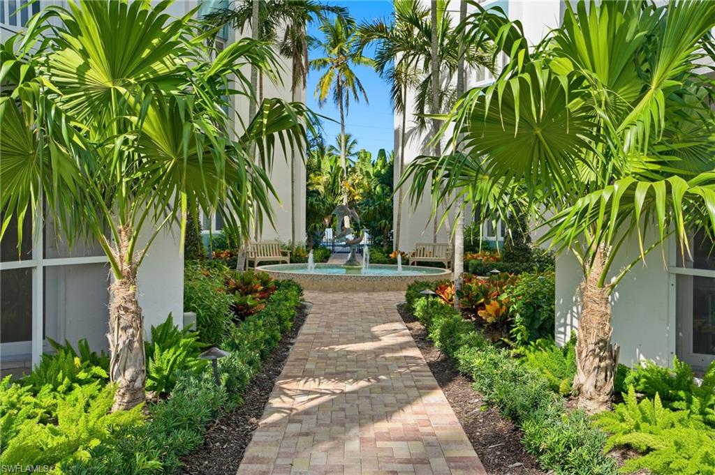 1300 Gulf Shore BLVD N # 603, NAPLES Unit: 603