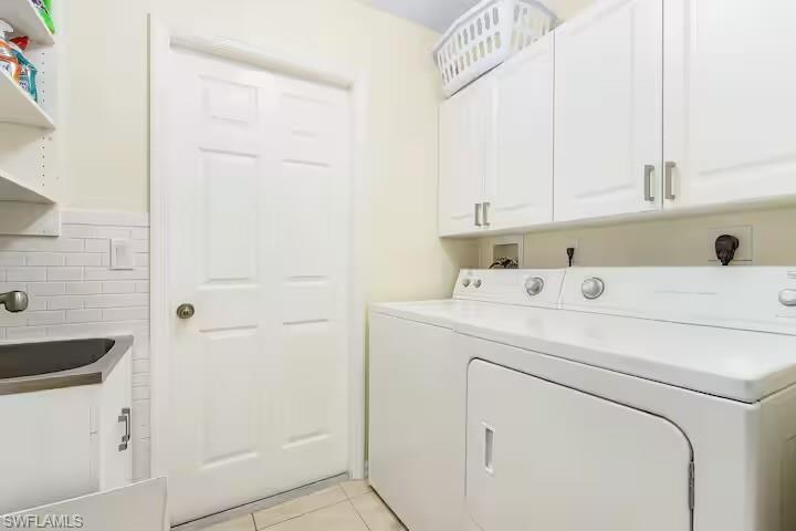 2705 SW 11th PL, CAPE CORAL