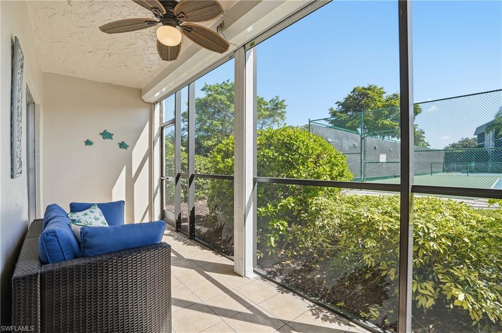 788 Park Shore DR # H14