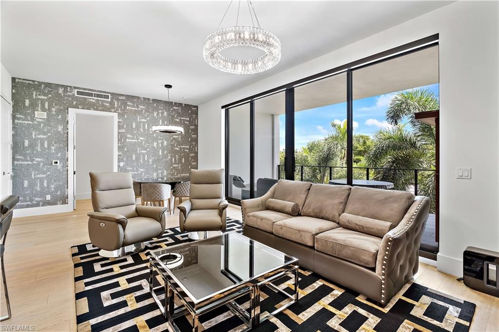 850 Central AVE # 202