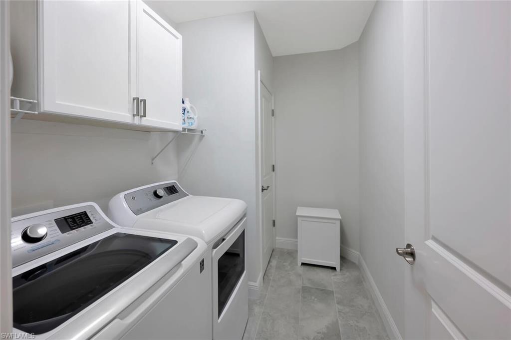 2542 Seychelles DR # 704