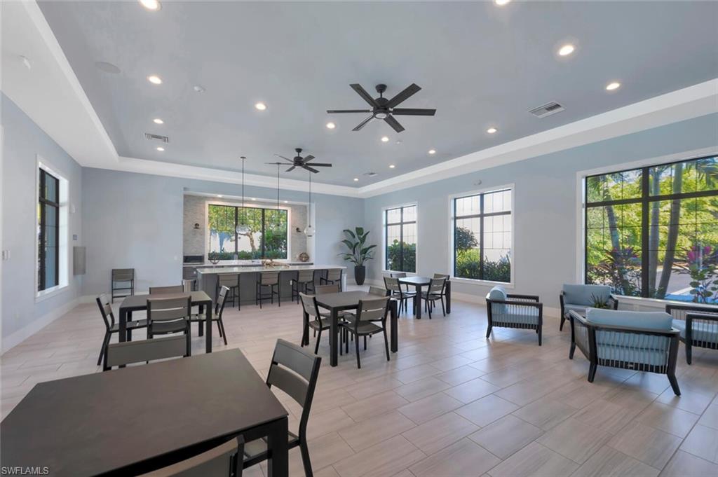 2542 Seychelles DR # 704