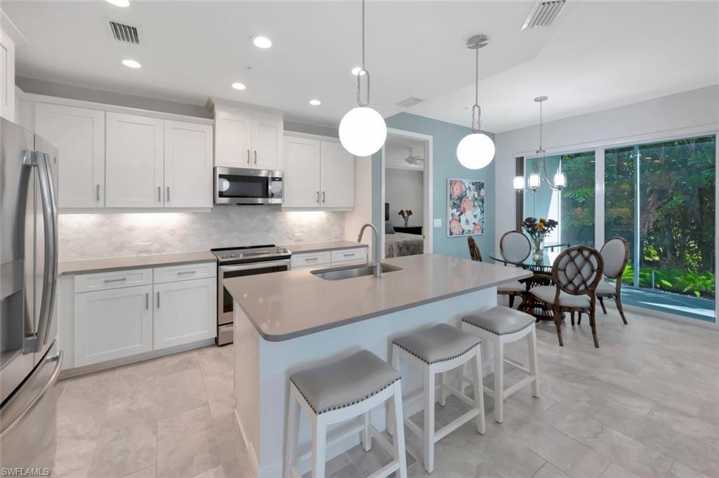 2542 Seychelles DR # 704