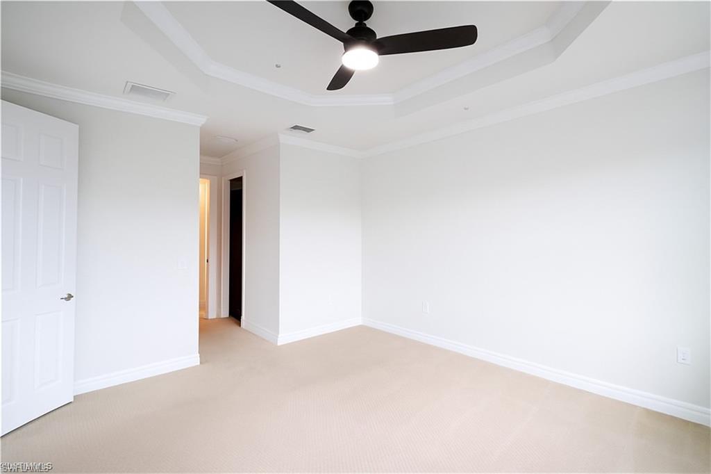 6533 Monterey PT # 204