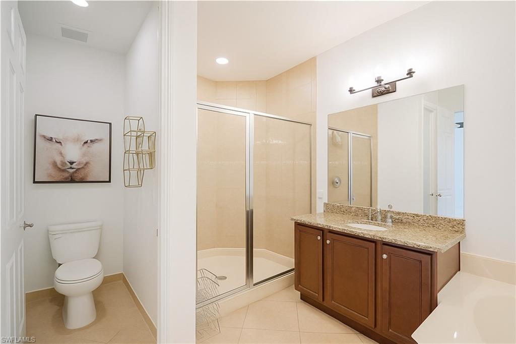 6533 Monterey PT # 204