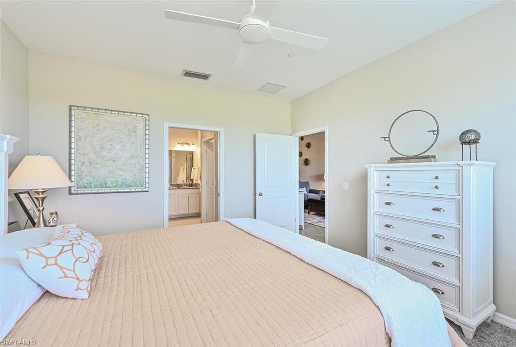 9389 Pocida CT # 202