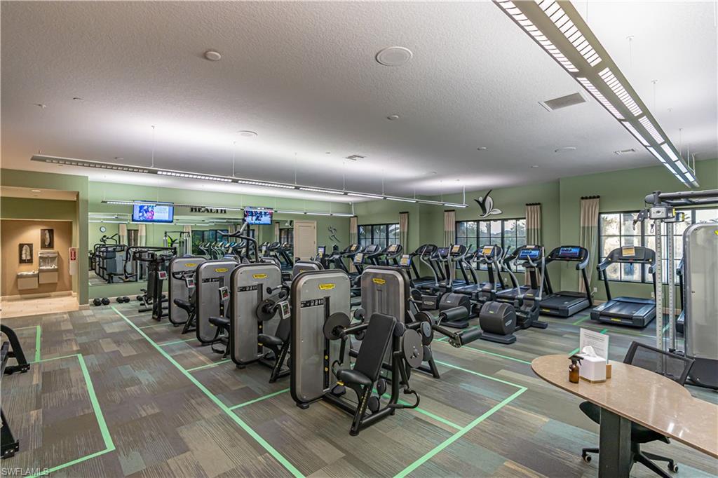 9389 Pocida CT # 202