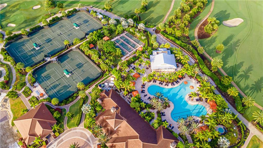 9389 Pocida CT # 202