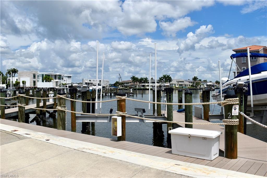 4090 Gulf Shore BLVD N