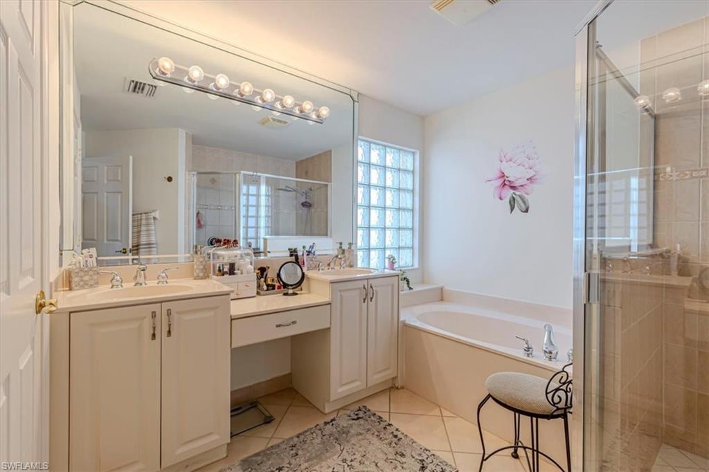 1630 Triangle Palm TER