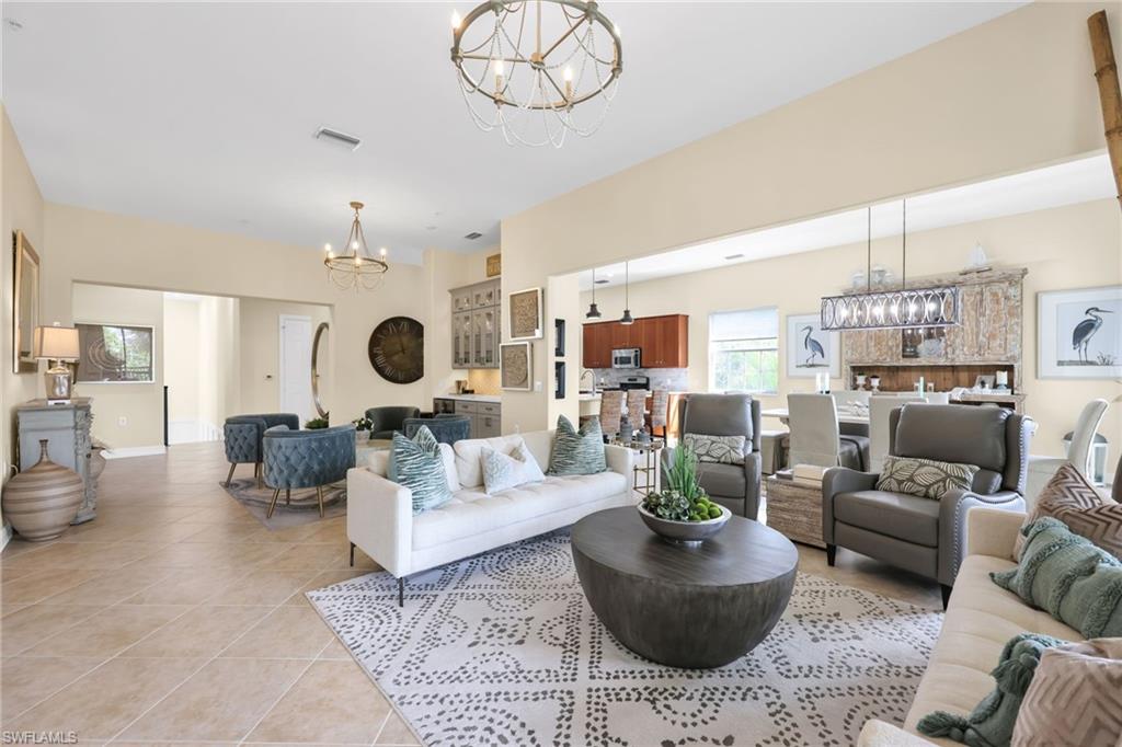 3053 Aviamar CIR # 201