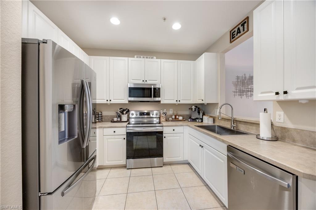 1320 Mariposa CIR # 104