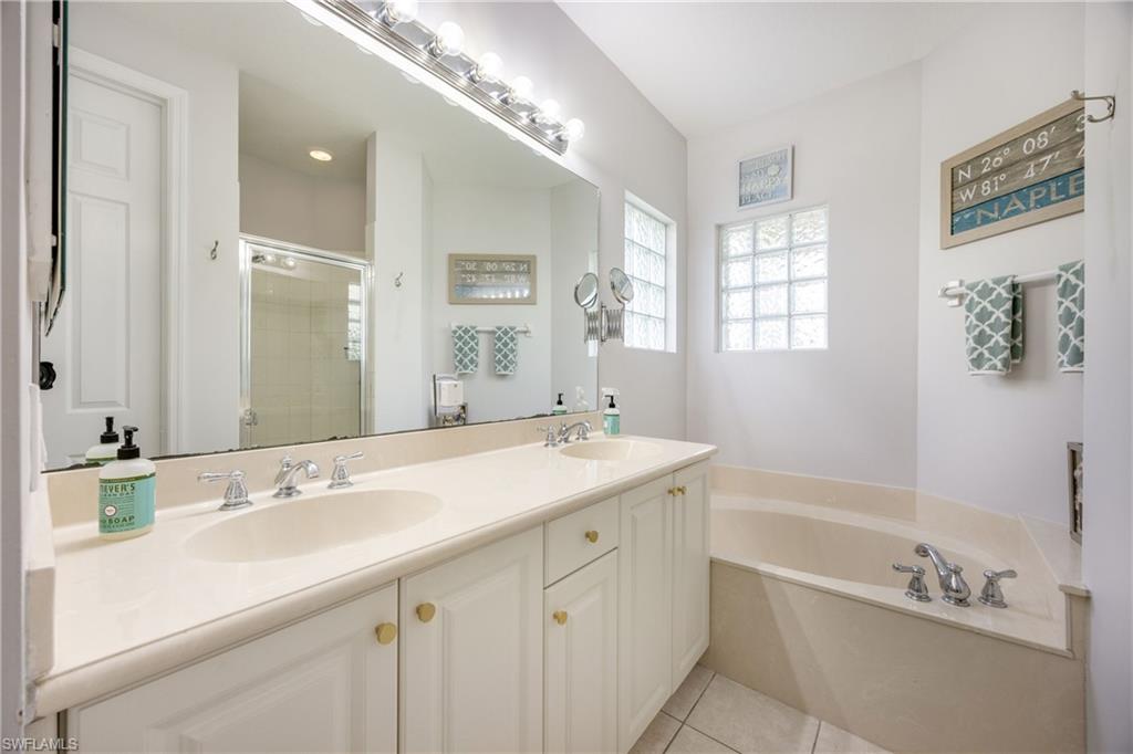 1320 Mariposa CIR # 104