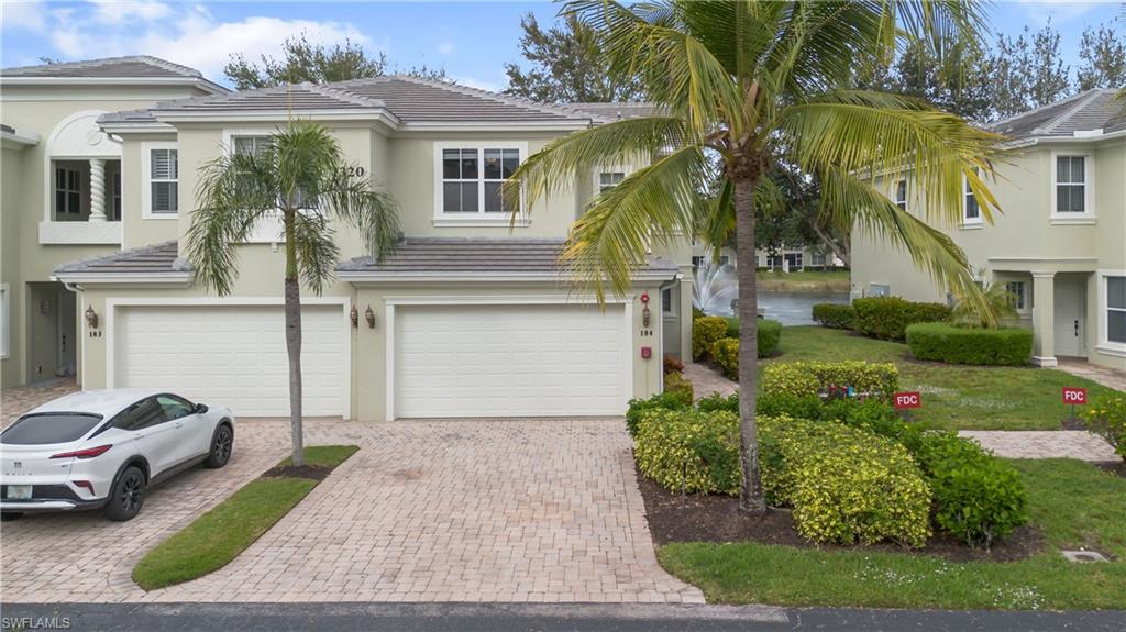 1320 Mariposa CIR # 104