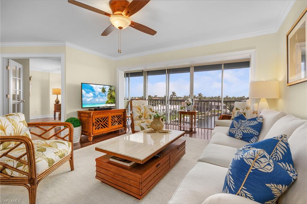 300 Park Shore DR # 5B