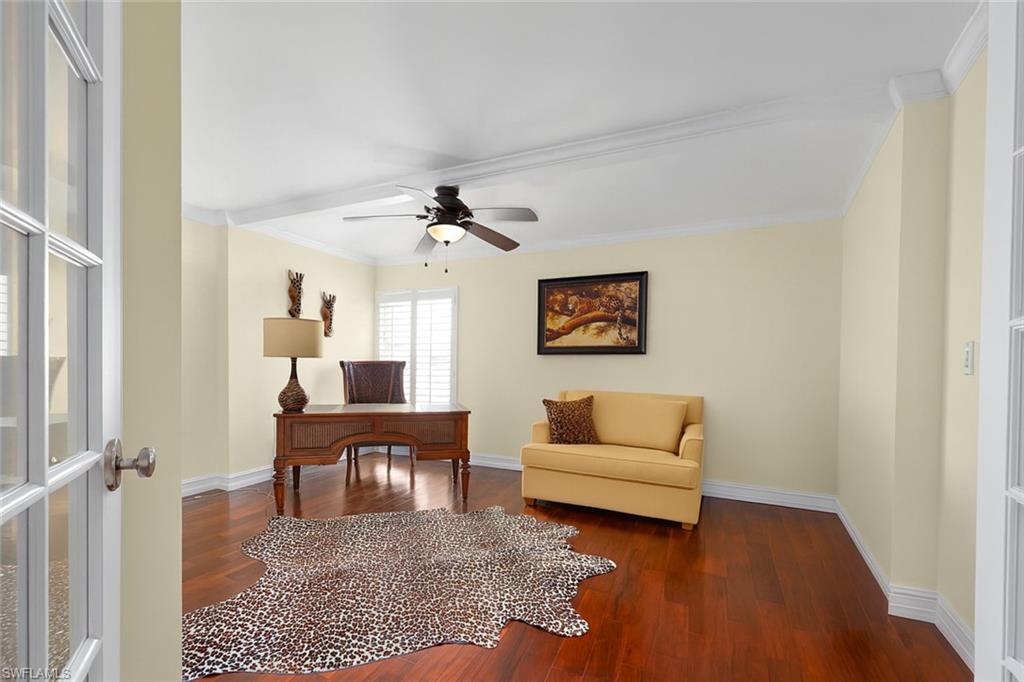 300 Park Shore DR # 5B