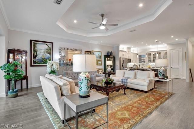 9637 Montelanico LOOP # 203