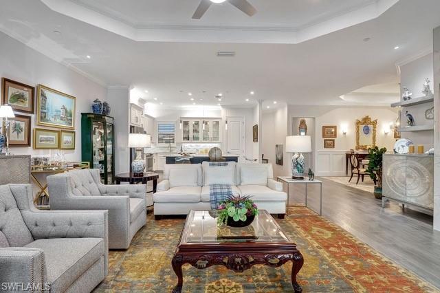 9637 Montelanico LOOP # 203