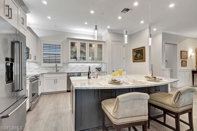 9637 Montelanico LOOP # 203