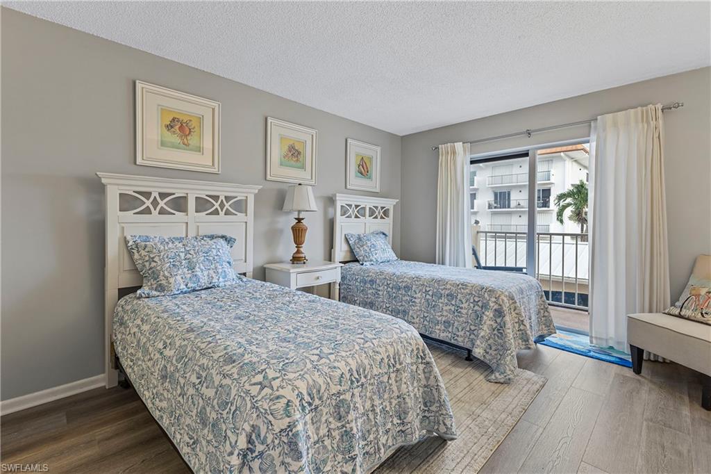 3000 Gulf Shore BLVD N # 211