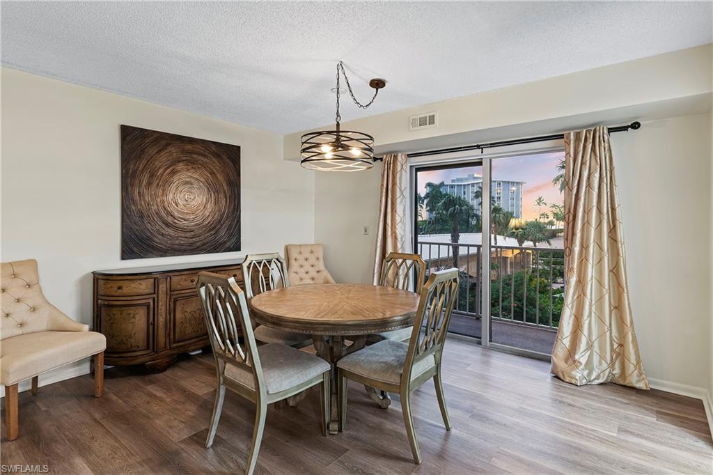 3000 Gulf Shore BLVD N # 211