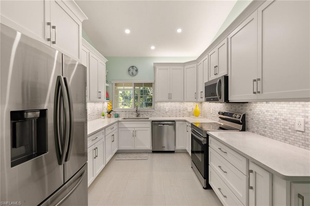 657 Saint Andrews BLVD