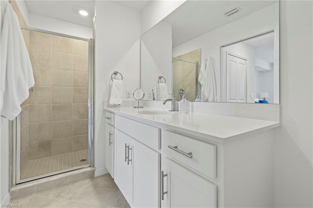 5651 Double Eagle CIR # 4334