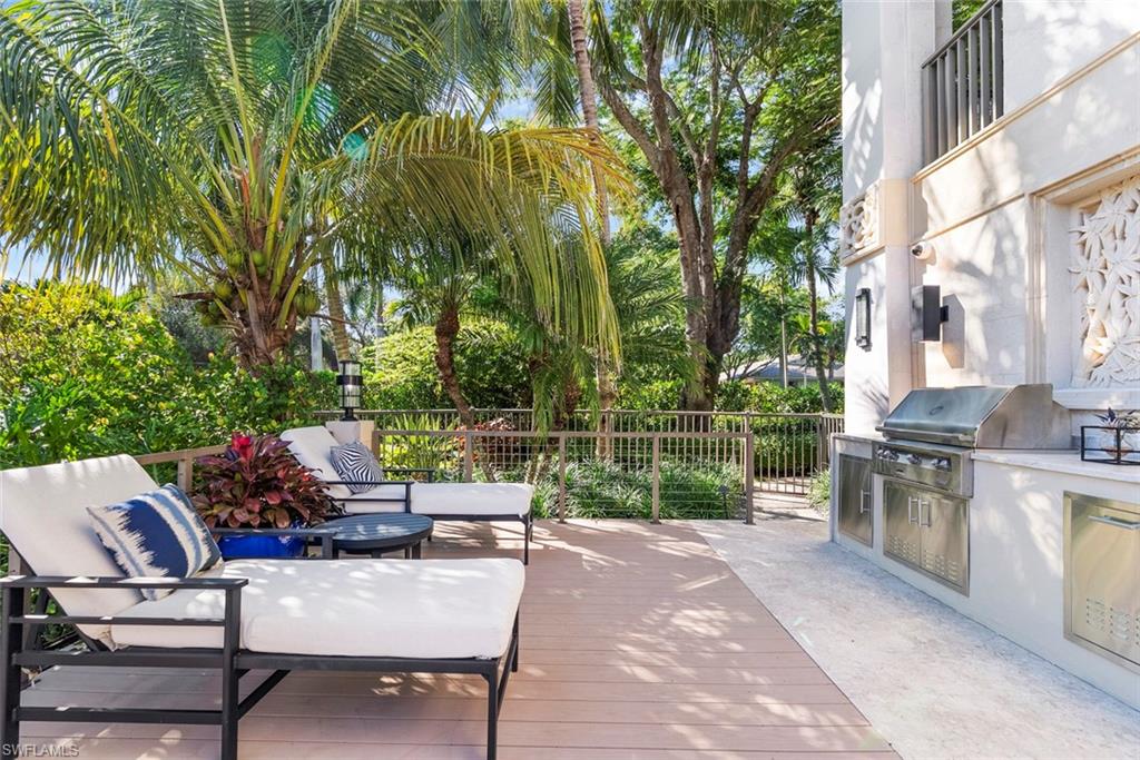 1441 Gulf Shore BLVD S