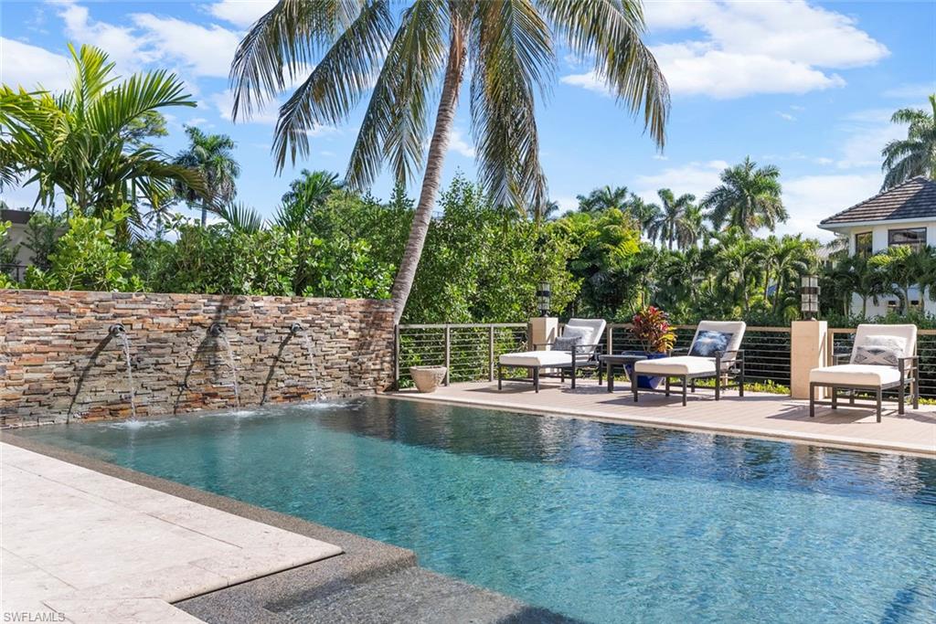 1441 Gulf Shore BLVD S