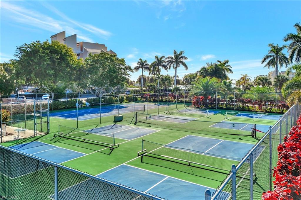 889 COLLIER CT # 203 Unit: 2-203