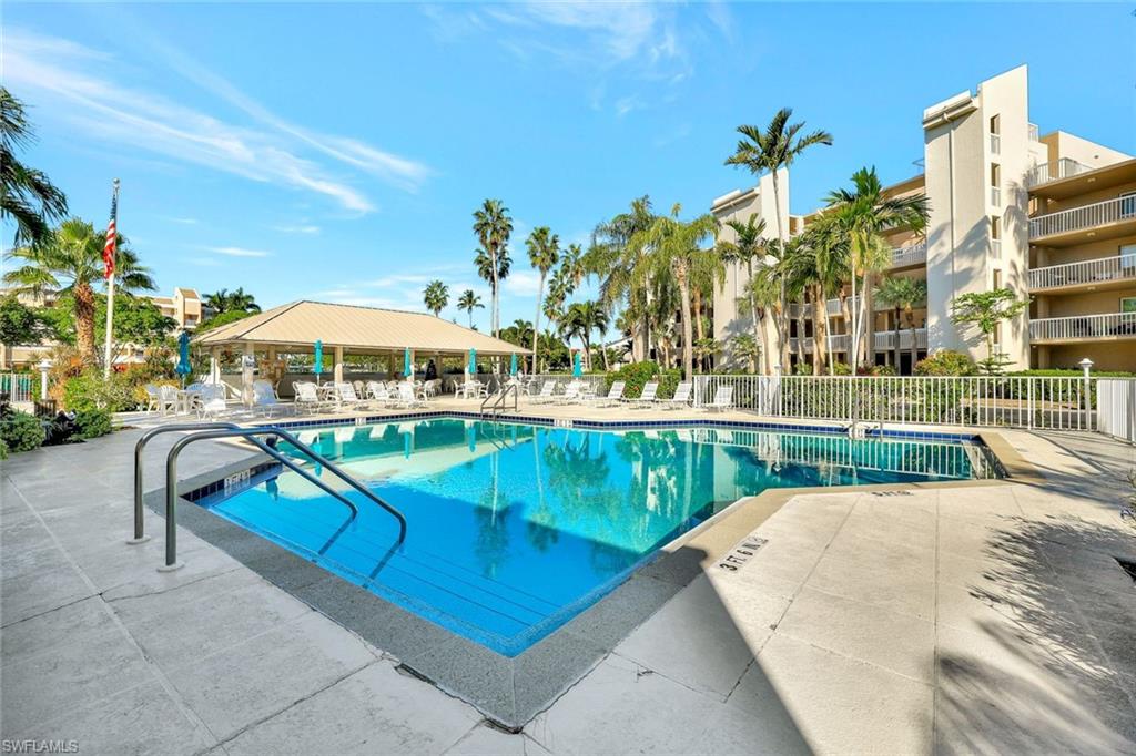 889 COLLIER CT # 203 Unit: 2-203