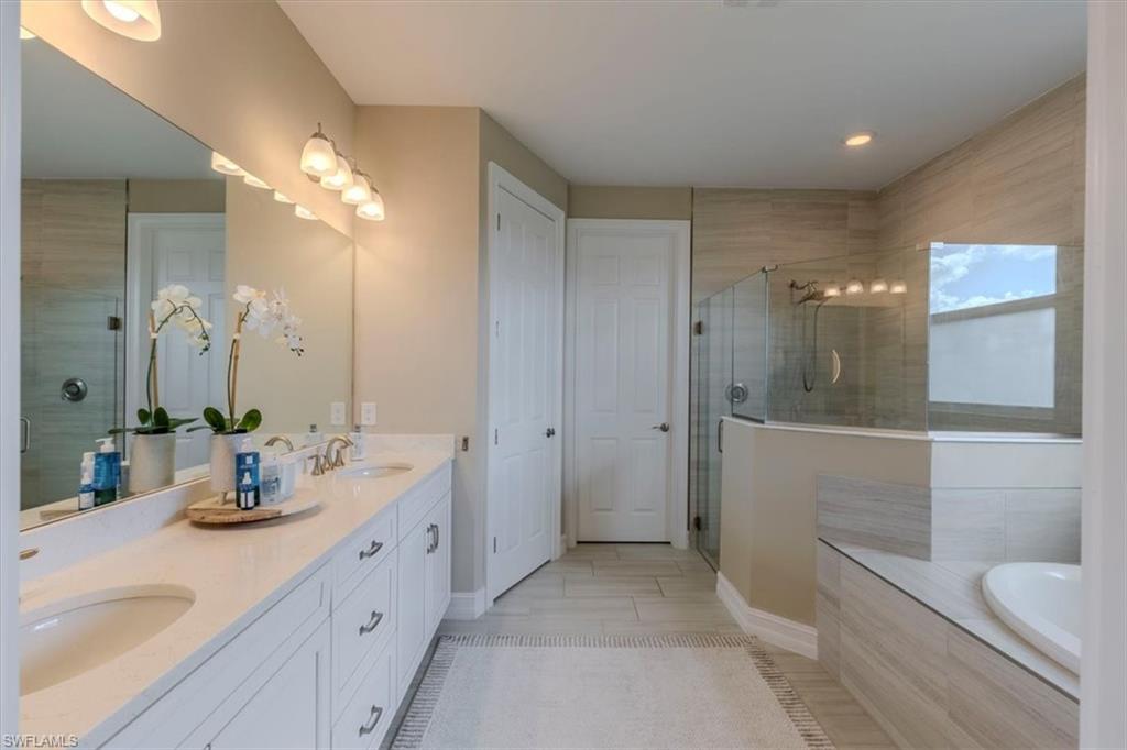 18750 Lake Hammock DR