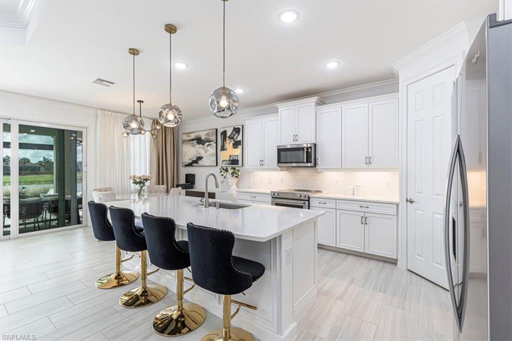 18750 Lake Hammock DR