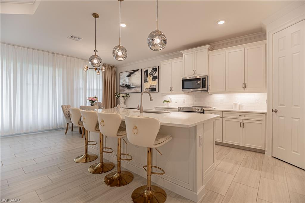 18750 Lake Hammock DR