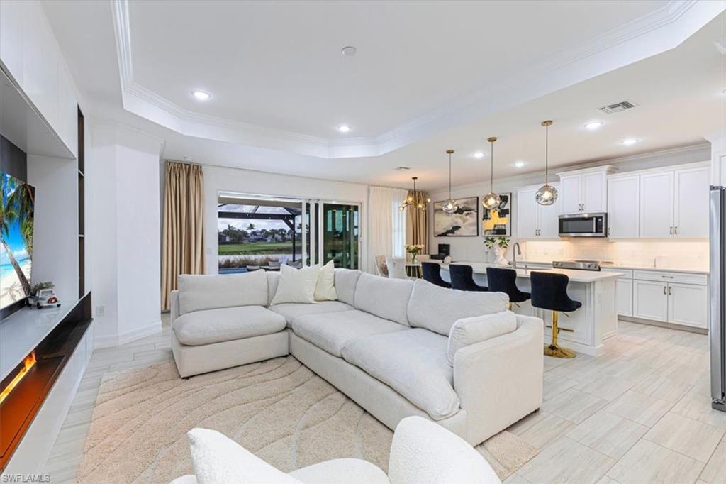 18750 Lake Hammock DR