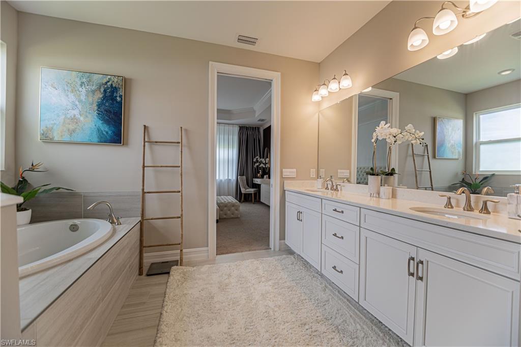 18750 Lake Hammock DR