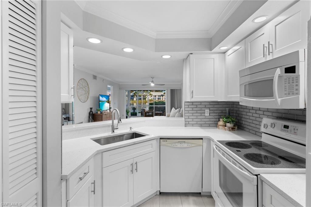 816 Gulf Pavilion DR # 102