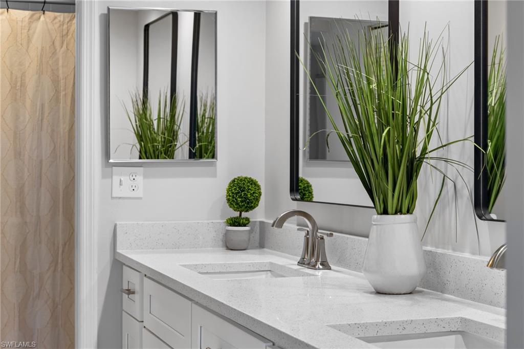 816 Gulf Pavilion DR # 102