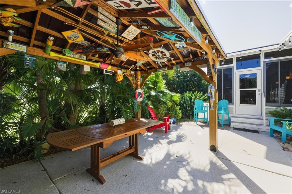 542 Charlemagne BLVD