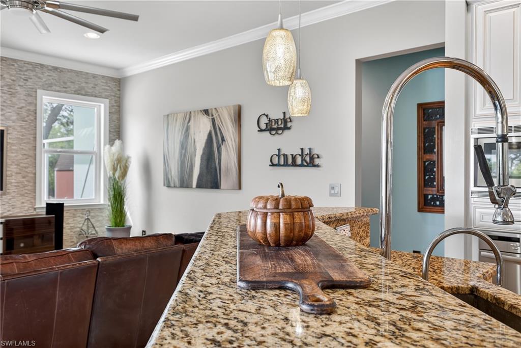 24410 Golden Eagle LN