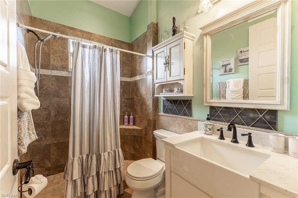 24410 Golden Eagle LN