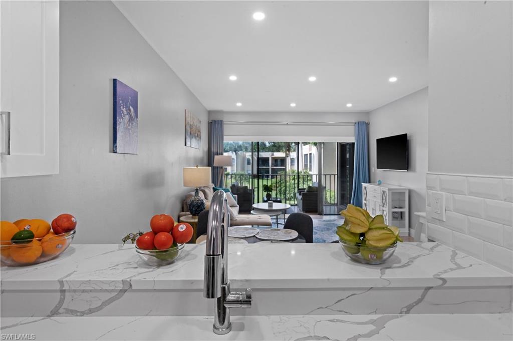 3320 Olympic DR # 126