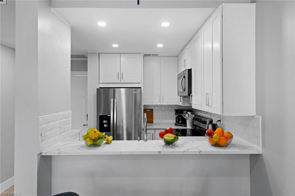 3320 Olympic DR # 126