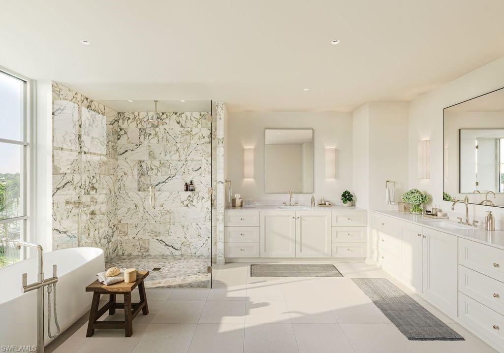 2020 GULF SHORE BLVD N UNIT 201E