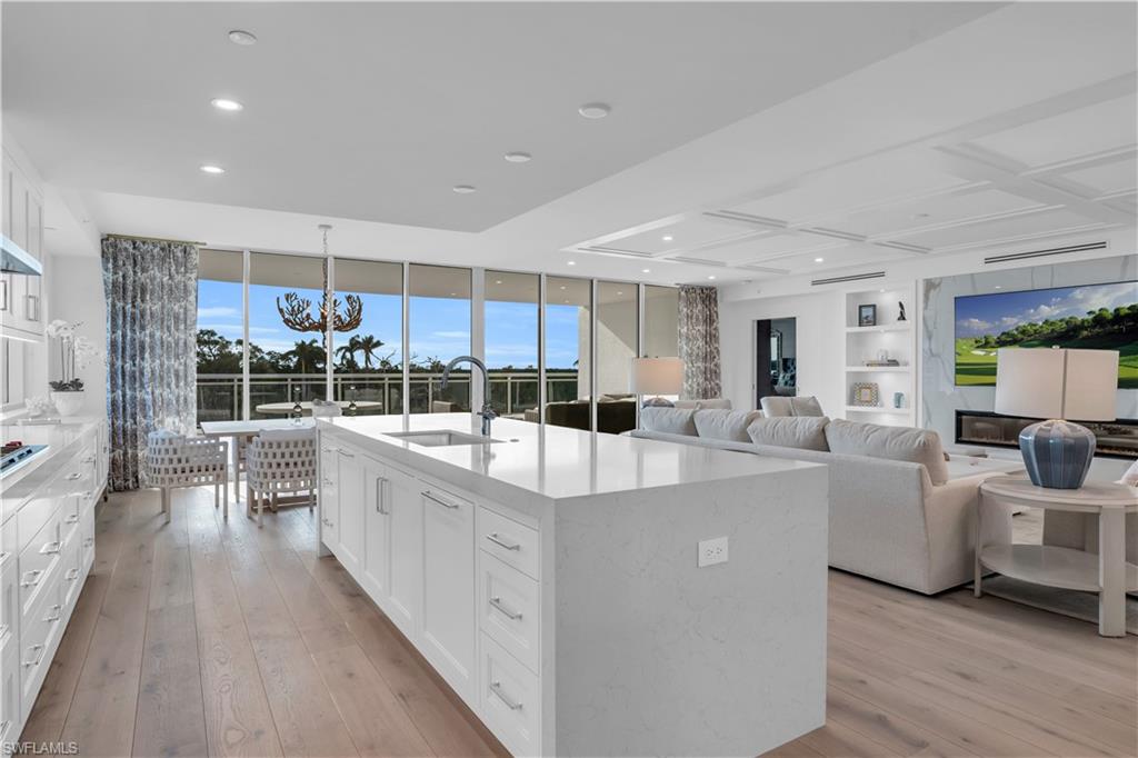 13945 Old Coast RD # 301