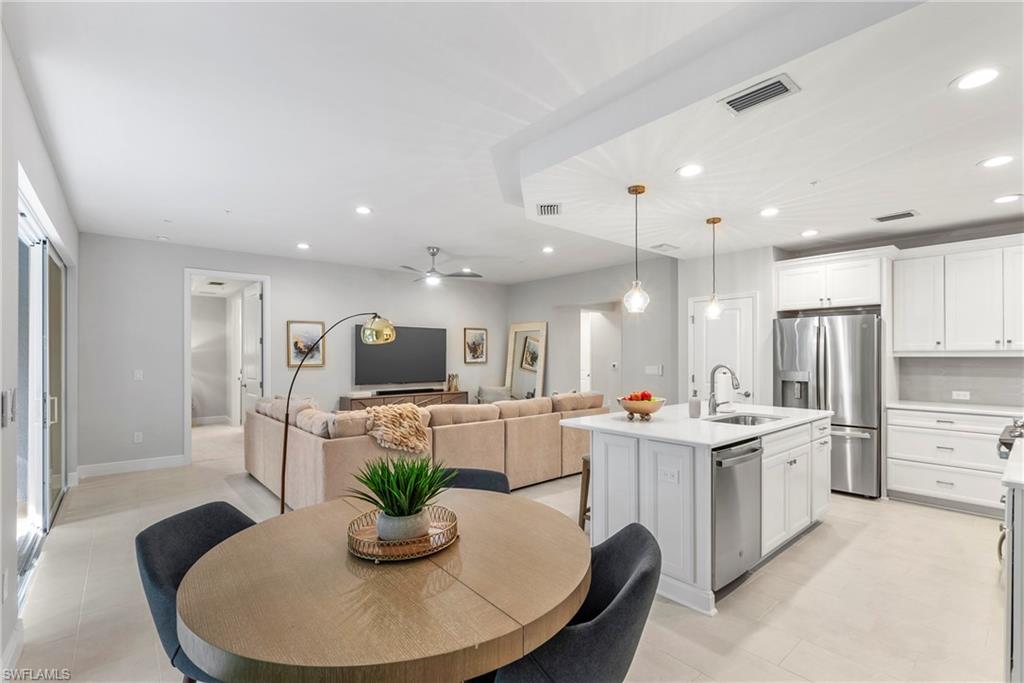 2640 Seychelles CIR # 2802